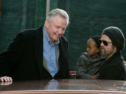 Zahara Jolie-Pitt, Brad Pitt, Jon Voight Zahara Jolie-Pitt, Brad Pitt, Jon Voight